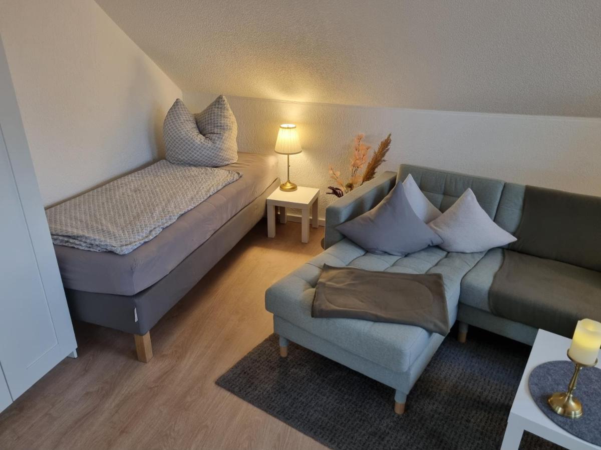 Ferienwohnungen Springer In Schoenefeld Ot Grossziethen Div Apartments Fuer Bis Zu 6 Personen מראה חיצוני תמונה