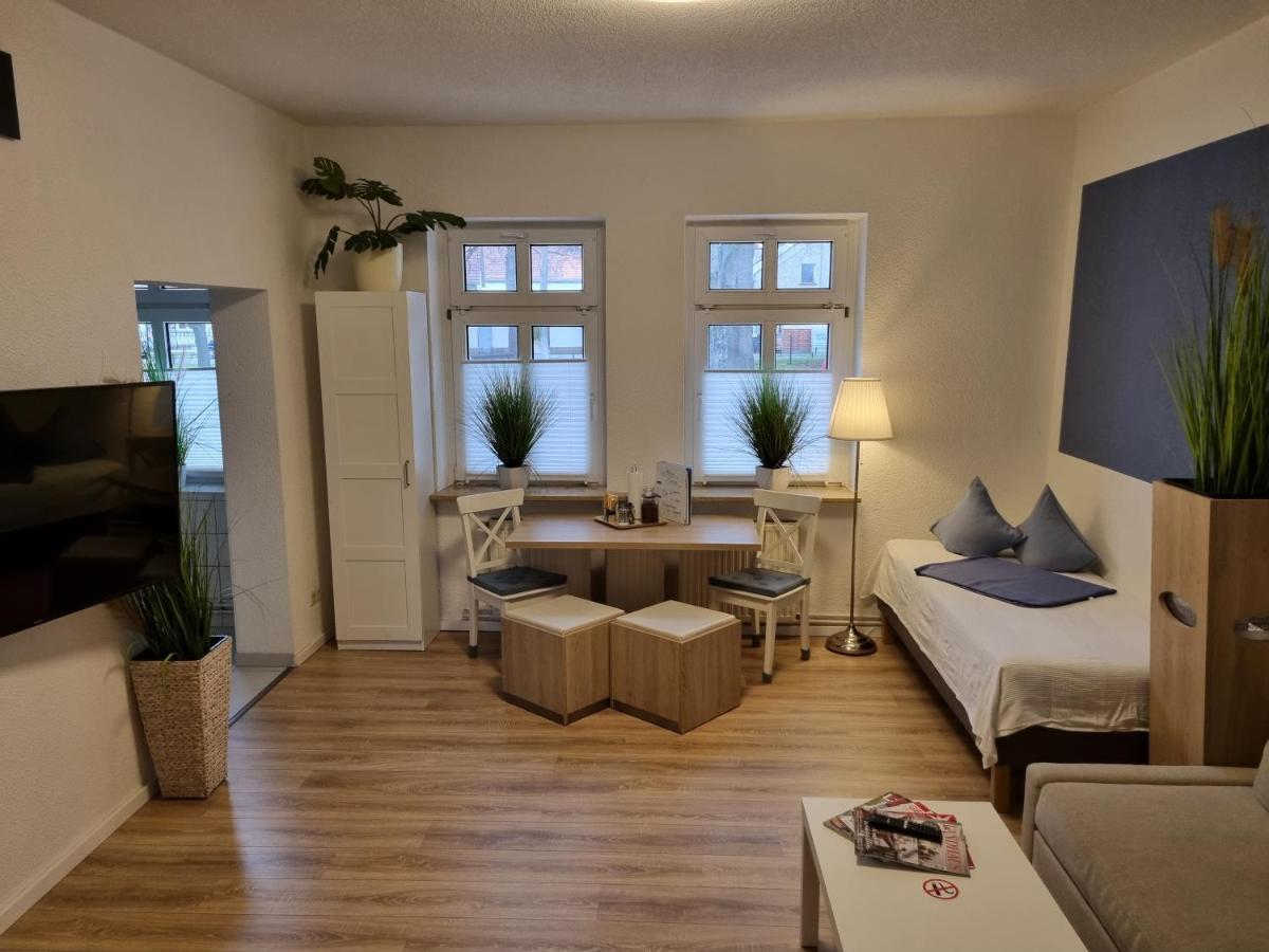 Ferienwohnungen Springer In Schoenefeld Ot Grossziethen Div Apartments Fuer Bis Zu 6 Personen מראה חיצוני תמונה