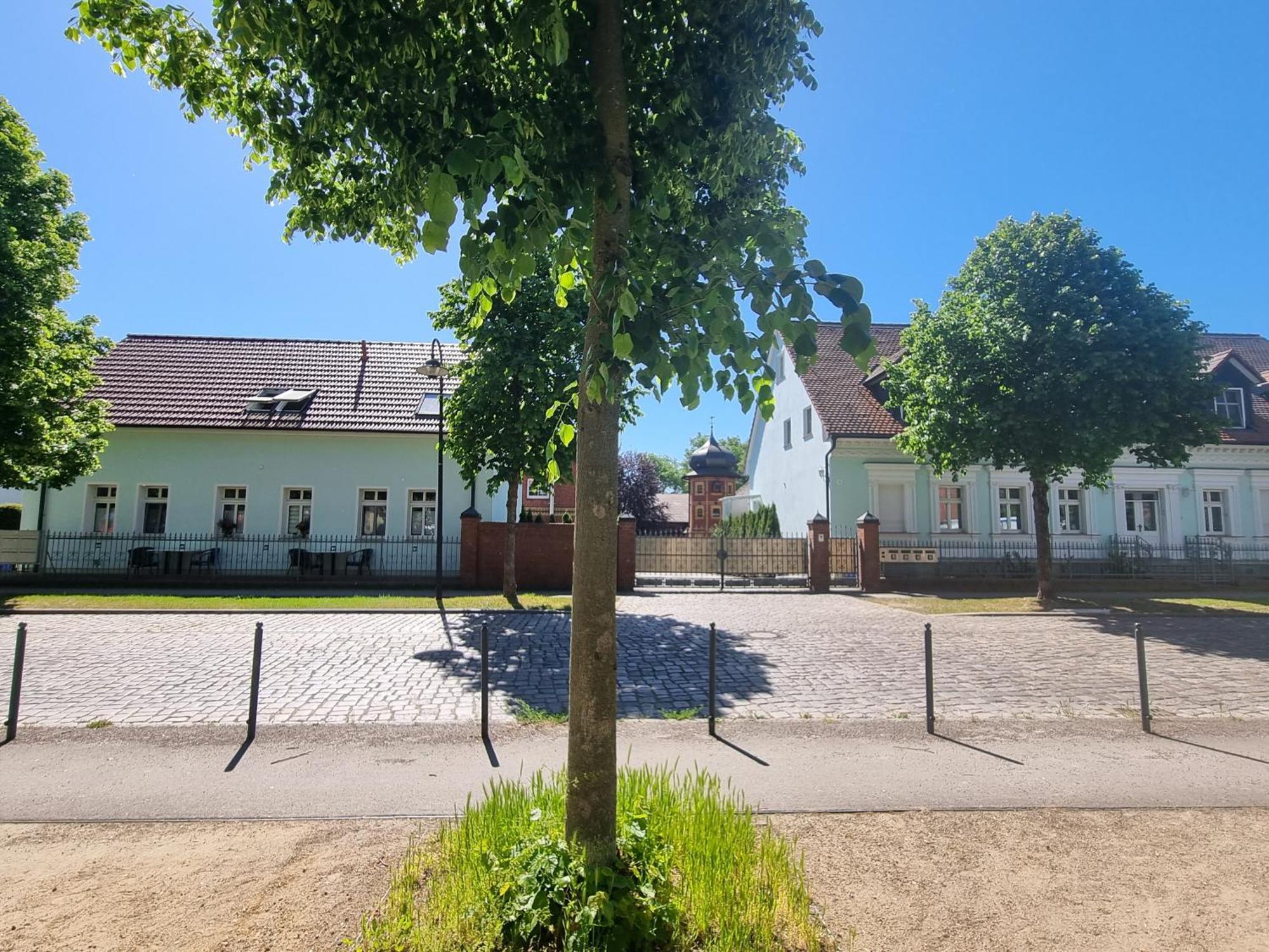 Ferienwohnungen Springer In Schoenefeld Ot Grossziethen Div Apartments Fuer Bis Zu 6 Personen מראה חיצוני תמונה